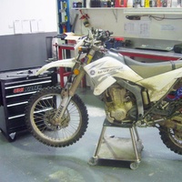 Fit Fork Springs to Forks (On Bike) 