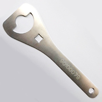 Casing cap tool